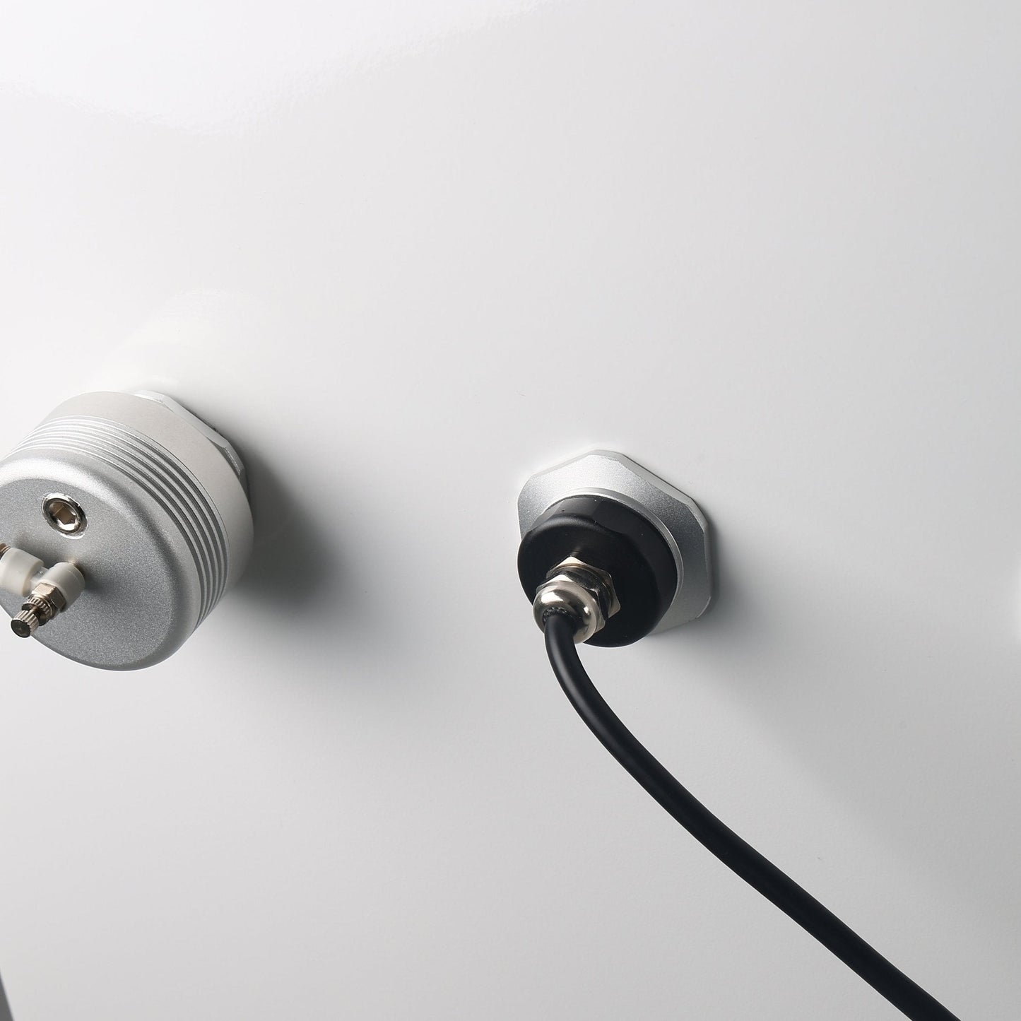 MedEq TimePod 2 | 2.0 ATA Triangular Hard-Shell Hyperbaric Chamber